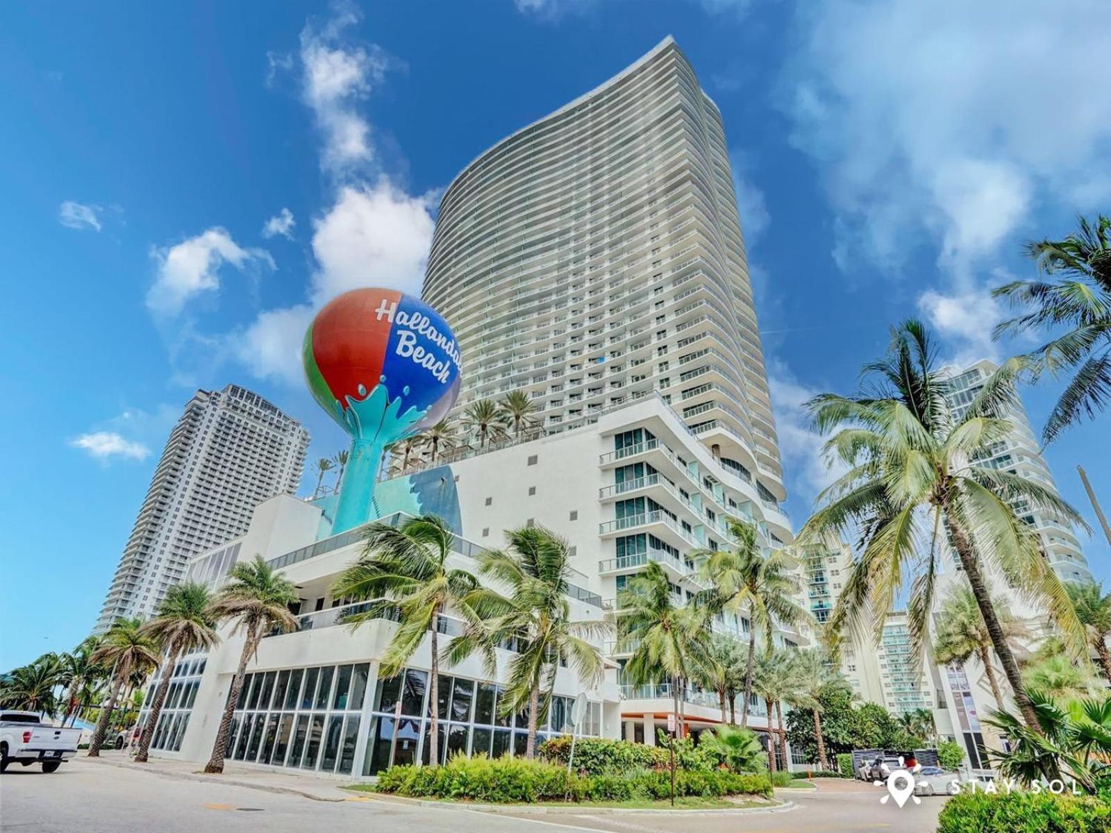 Upper Level Penthouse - Amazing Views Beach & Intracoastal Apartment Hollywood Exterior photo